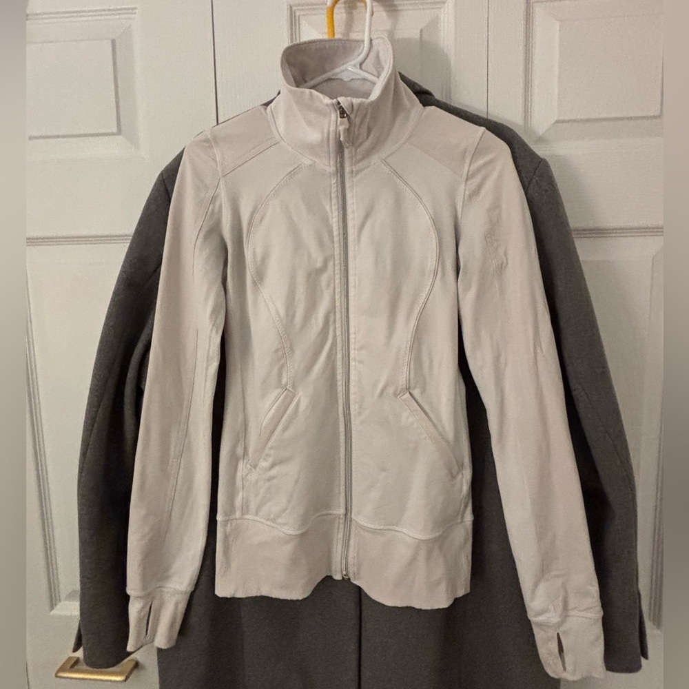 Lulu Lemon Women's White Thumbs Up Jacket